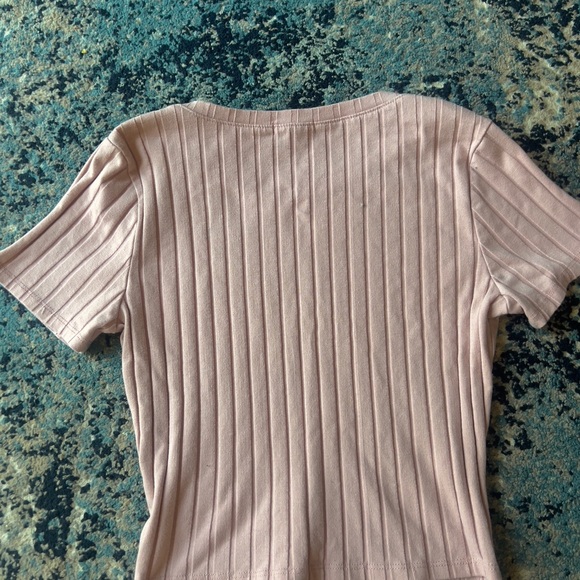 Women’s Pink Cropped Top Size Large - Picture 4 of 4